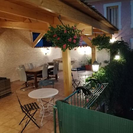 Bed and Breakfast Rose Des Alpes Serres  Esterno foto