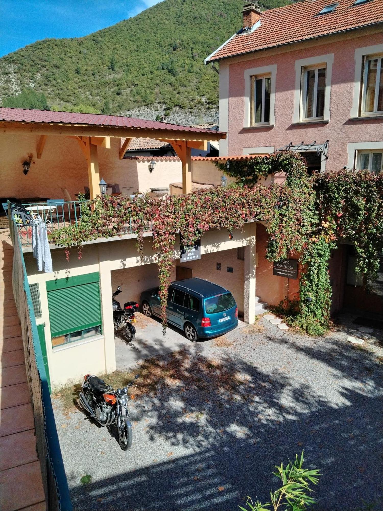 Bed and Breakfast Rose Des Alpes Serres  Esterno foto